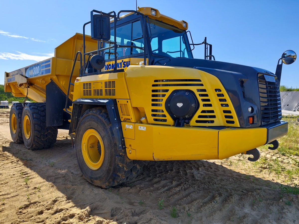 Komatsu HM300 detal 3