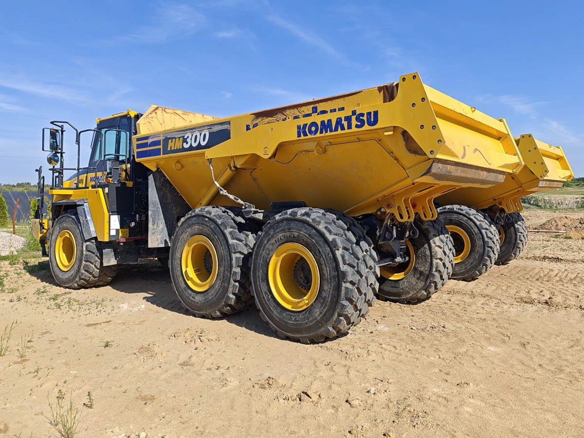 Komatsu HM300 detal 9