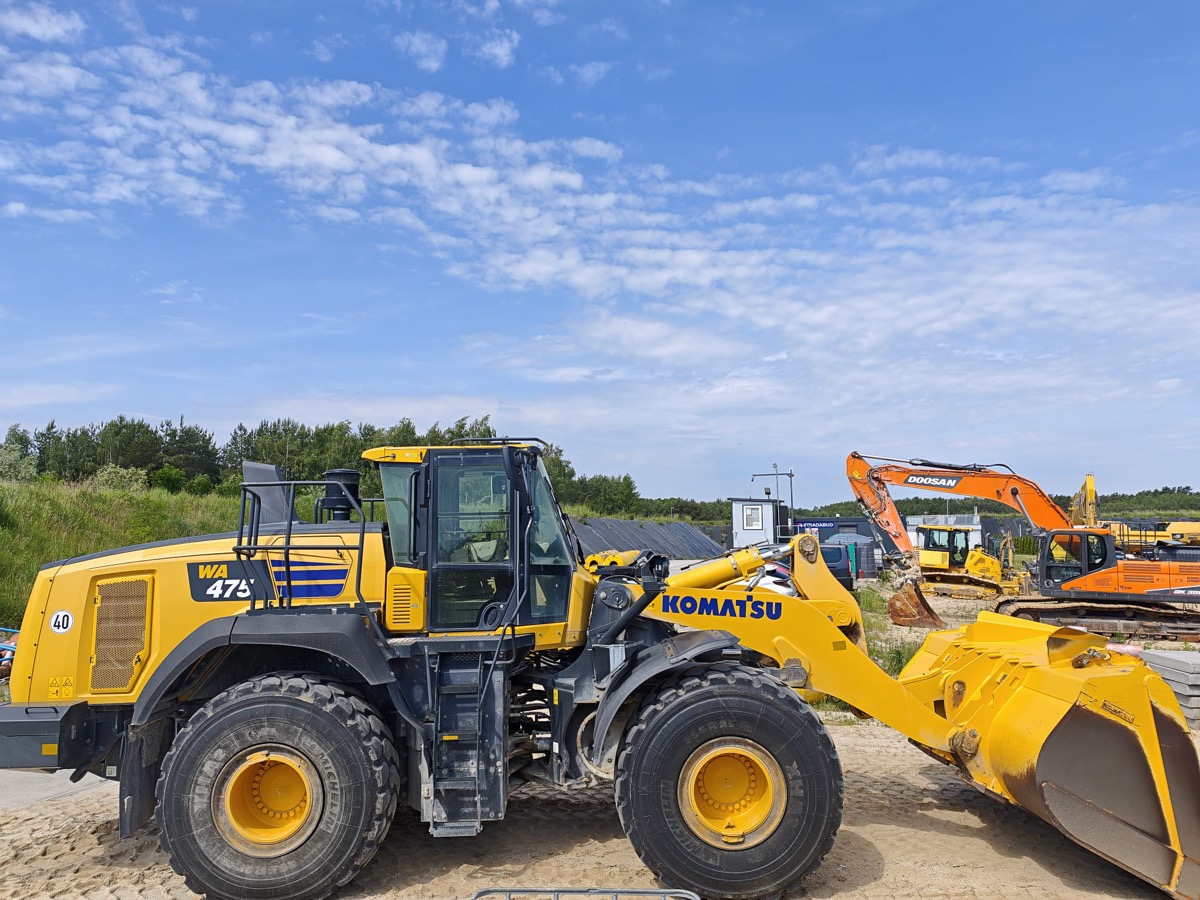 Komatsu WA475 detal 1