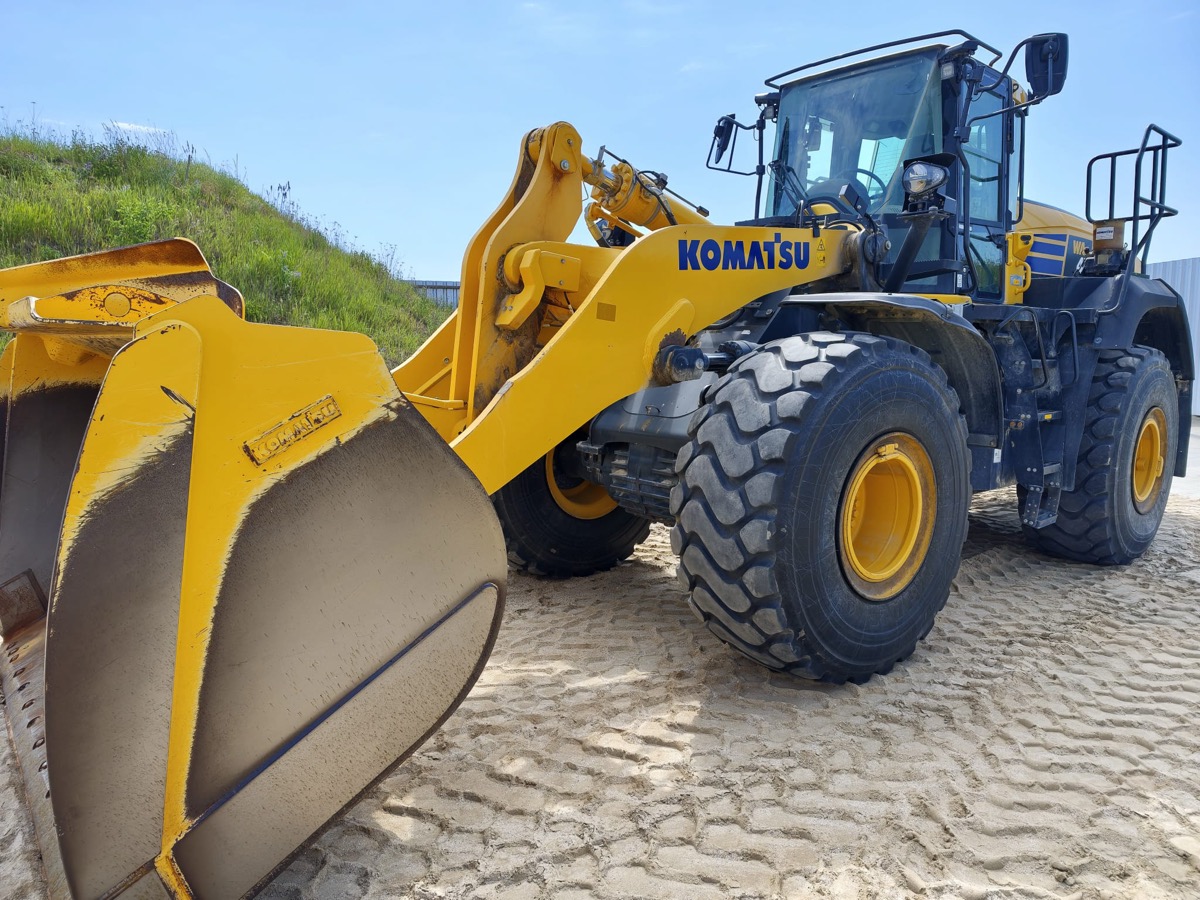 Komatsu WA475 detal 4