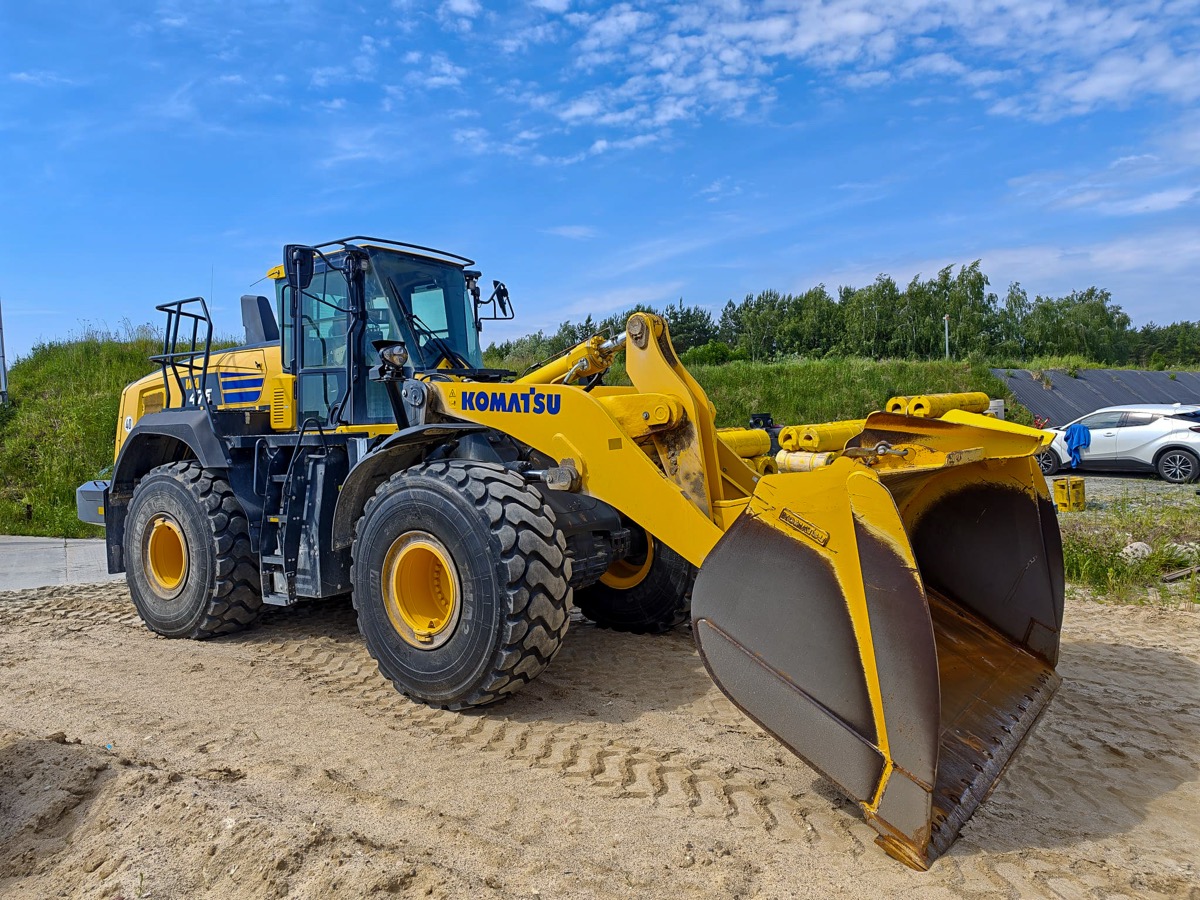 Komatsu WA475 detal 5